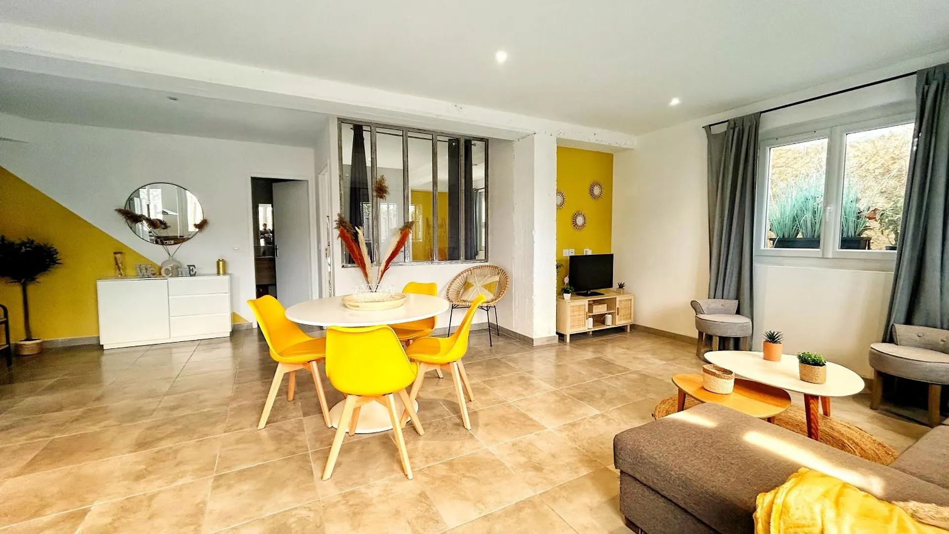 Doux Rouinet Cocoon Apartment Fourques  France