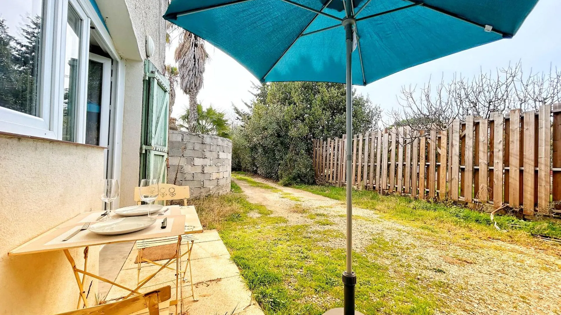 Doux Rouinet Cocoon Apartment Fourques  Fourques (Gard)